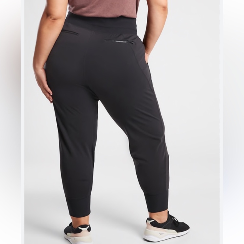 Athleta Venice black high waisted jogger pant size xL active wear yoga fitness